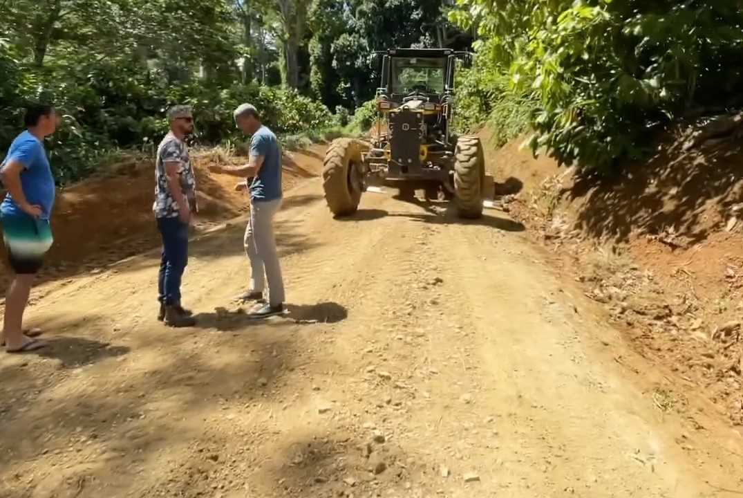 Prefeitura conclui a recuperação da estrada da região do Novo Itamarati